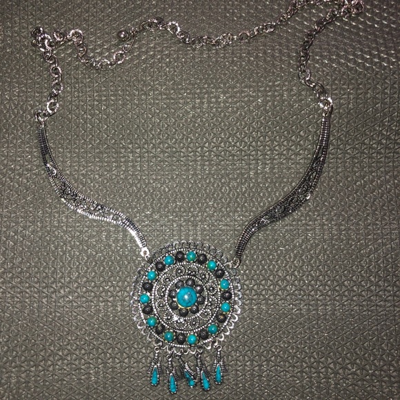 turquoise and metal dream catcher necklace - Picture 1 of 4